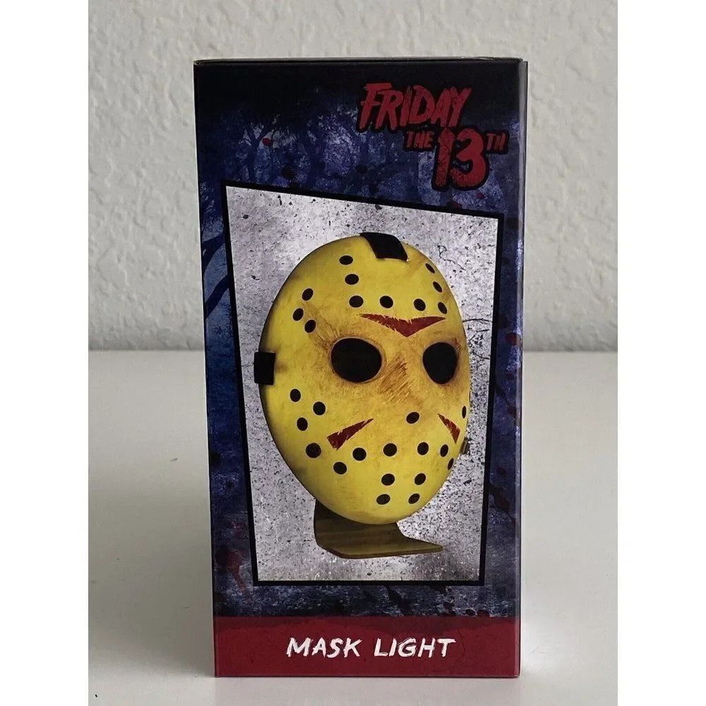Friday the 13th Jason Voorhees‎ Mask LIGHT Lamp Paladone Free Standing/Mounted - Picture 3 of 8